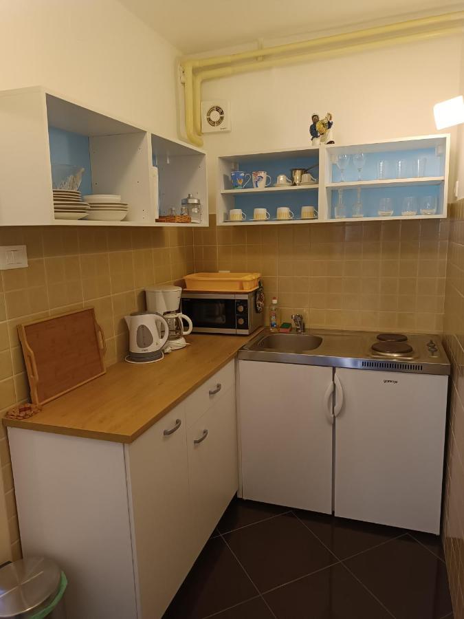 Levak Apartments - Apt.3 Pjescana Uvala Ngoại thất bức ảnh