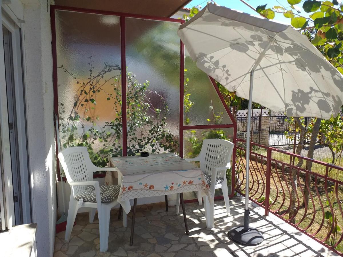 Levak Apartments - Apt.3 Pjescana Uvala Ngoại thất bức ảnh